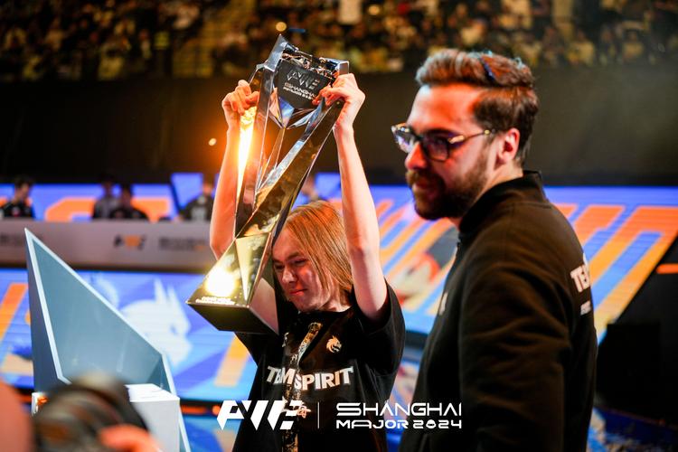 LOL官方发布新系列妖怪艺术家皮肤预览