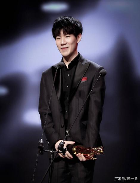 前EG辅助选手IgNar更推求职：我很渴望重返赛场