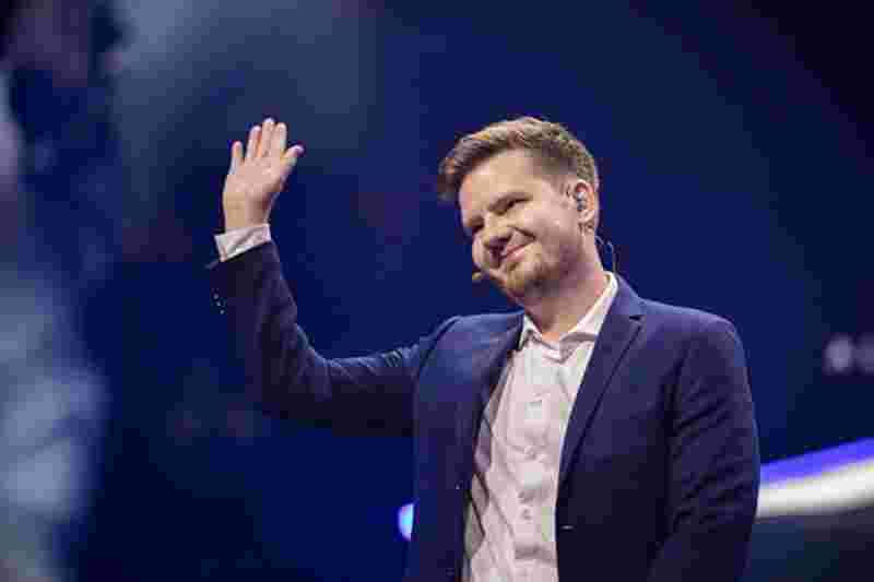 LNG超大牌选手官宣离队，全联盟恐怕都要来抢一下